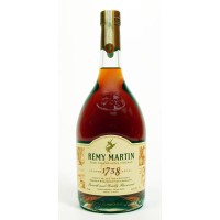 Remy Martin 1738 Accord Royal Cognac Fles 70cl Met Geschenkverpakking