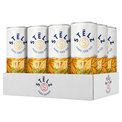 STËLZ hard seltzer en hard iced tea blikjes in verschillende smaken op een gekoelde bar